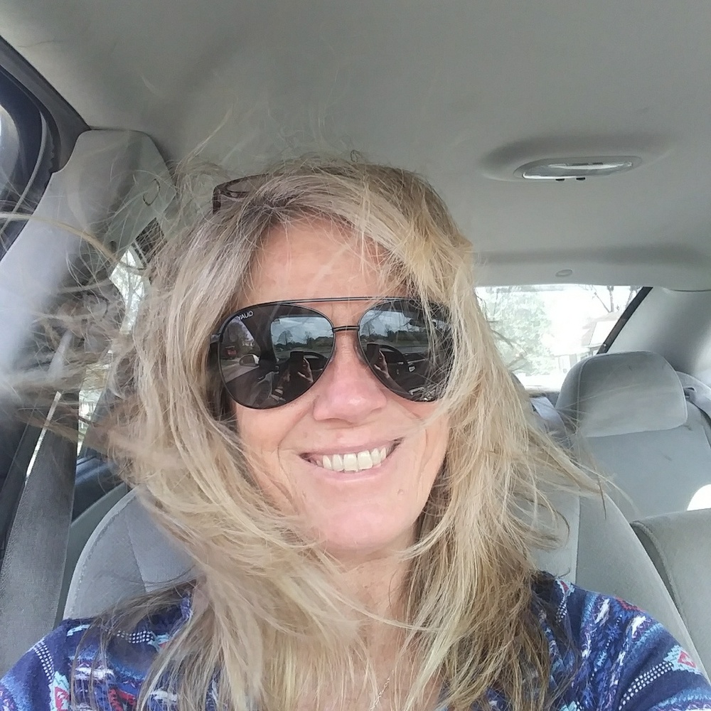 Meet your Posher, Kim